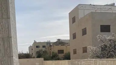 شقة في محافظة العاصمة- شمال عمان-ياجوز- شفا بدران- كوم - 95,000 دأ - صورة NaN